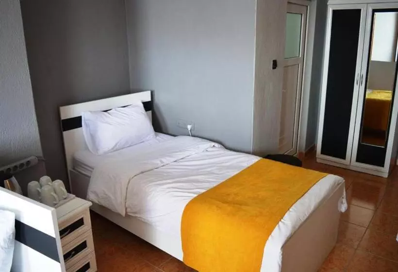 スタンダード４人部屋, Hostel Terra Vista