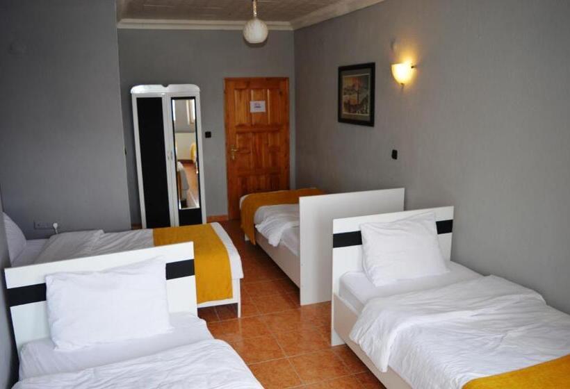 スタンダード４人部屋, Hostel Terra Vista