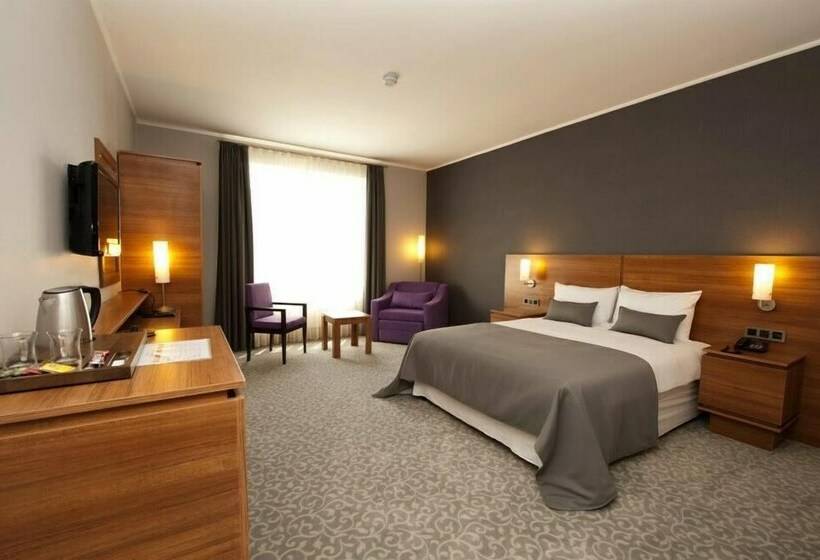 اتاق استاندارد, 117