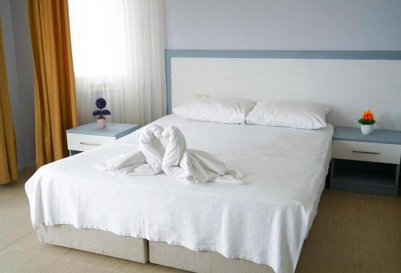 غرفة قياسية, Aloria Garden