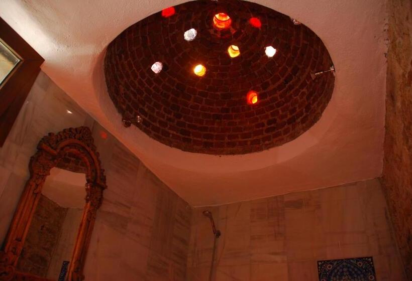 Standardrum, Foca Antik