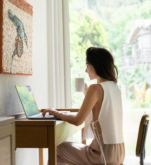 발코니 디럭스 룸, Golden Key Bordubet