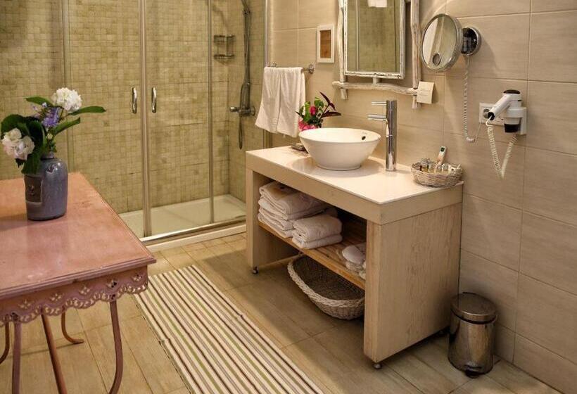 패밀리 룸, Golden Key Bordubet