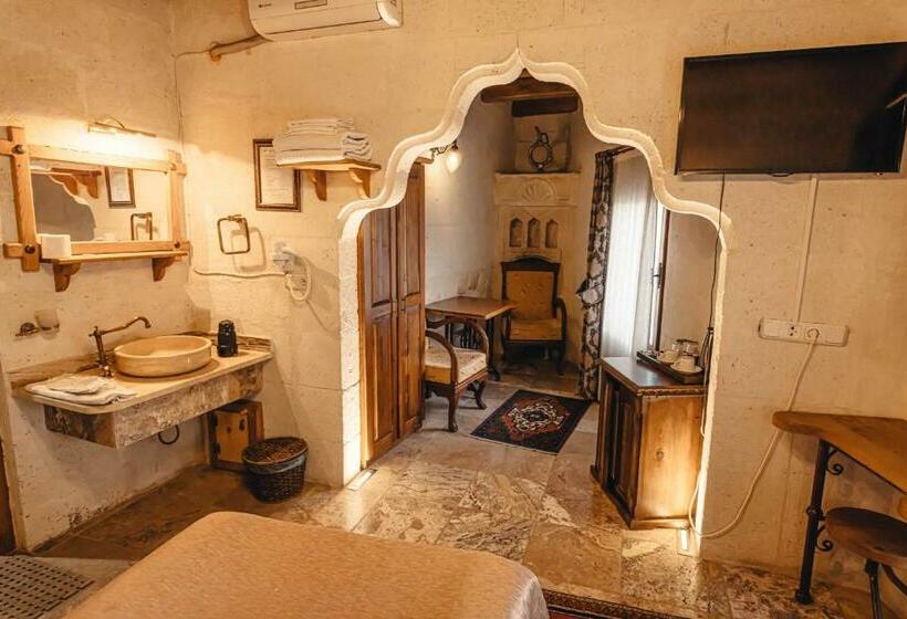 Camera Standard, Hanzade Cappadocia