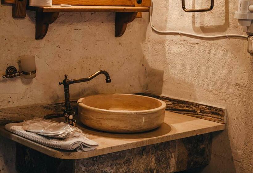 Camera Standard, Hanzade Cappadocia