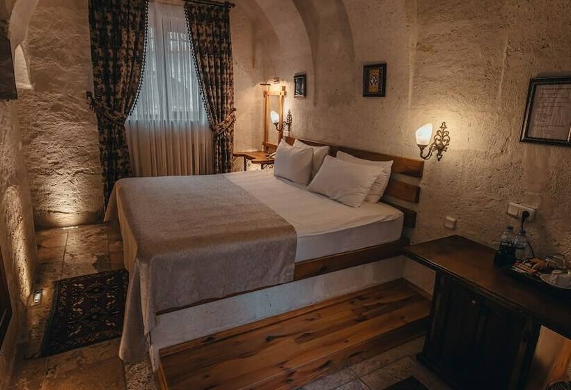 Camera Standard, Hanzade Cappadocia