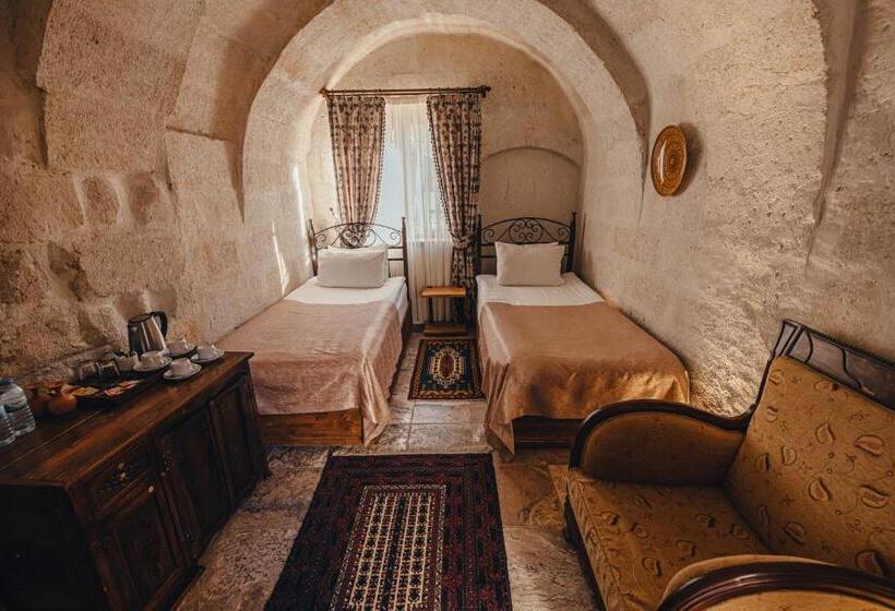 Camera Familiare, Hanzade Cappadocia