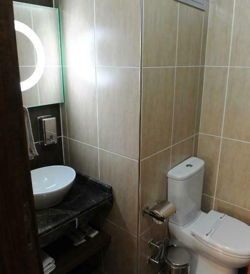 اتاق استاندارد, Izmıt Saray