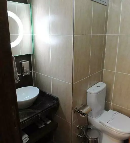 اتاق استاندارد, Izmıt Saray