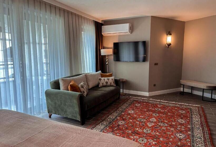 스탠다드 룸 킹사이즈 침대, Osmanli Cappadocia