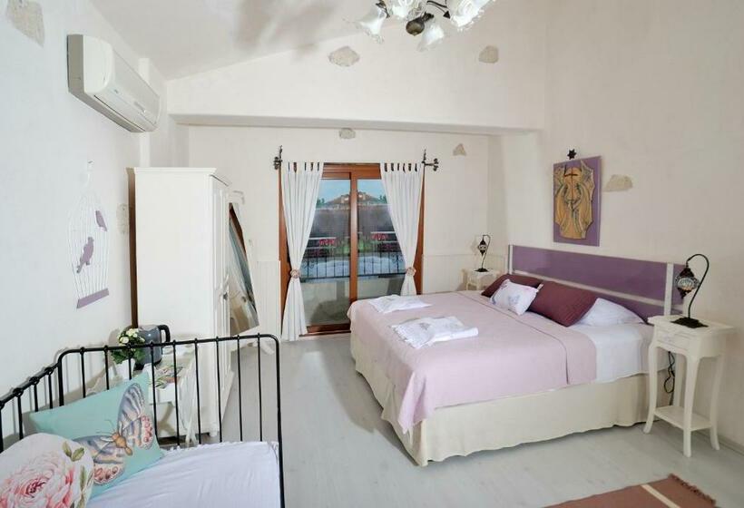 豪华房间, Peri Art