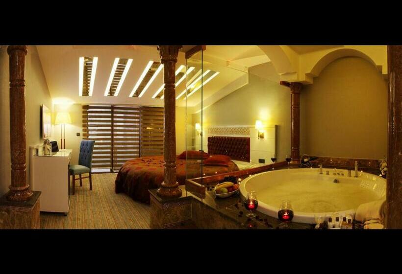 キングサイズベッドのスイートルーム, Sivas Revag Otel