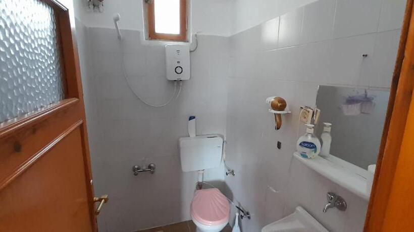 패밀리 룸, Set Arat Motel & Pansiyon