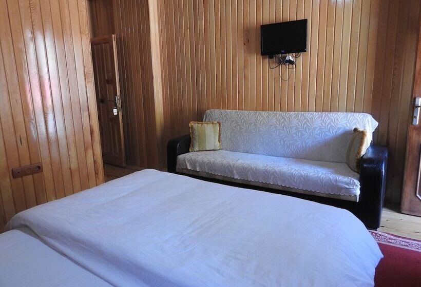 스탠다드 발코니 룸, Zengin Motel