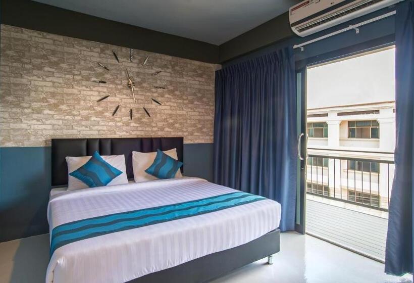 غرفة قياسية, Amity Poshtel