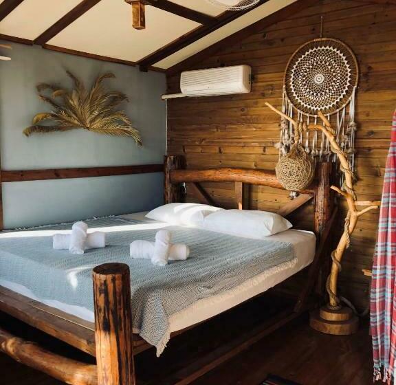 חדר דלוקס נוף לים, Honey Hill Faralya Forest Cabins By The Sea