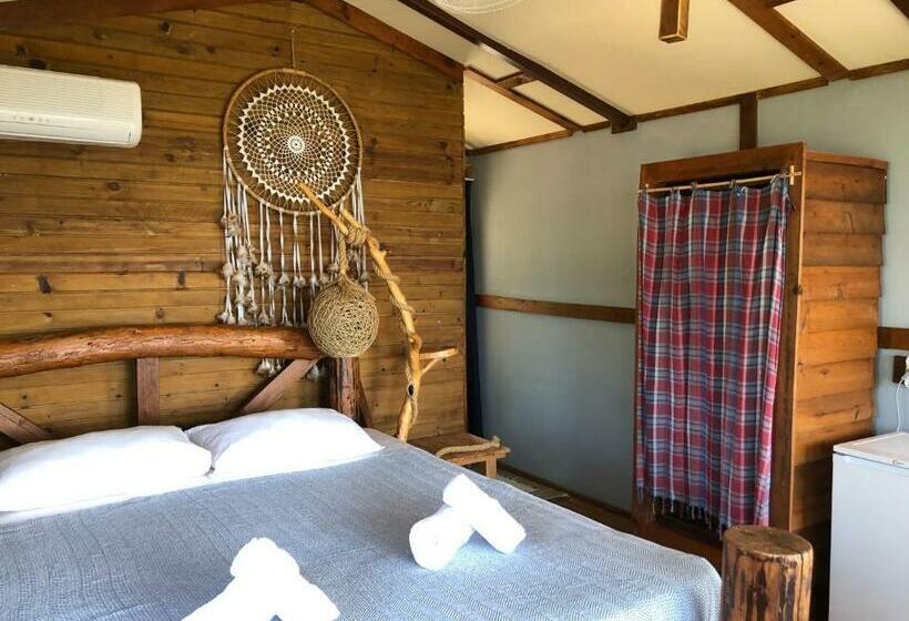 Номер Deluxe Вид на Море, Honey Hill Faralya Forest Cabins By The Sea
