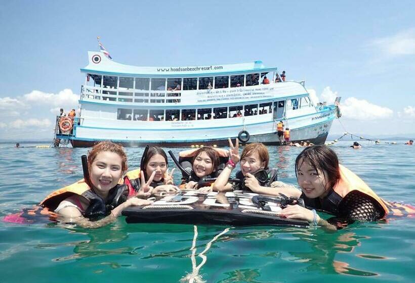 Tengerre Néző Deluxe Szoba, Haadsonresort