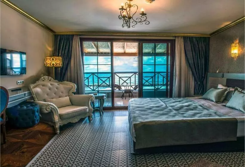 オーシャンビューデラックスルーム, Babillon Hotel Spa & Restaurant