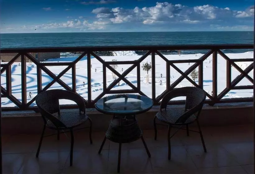 オーシャンビュースイート, Babillon Hotel Spa & Restaurant
