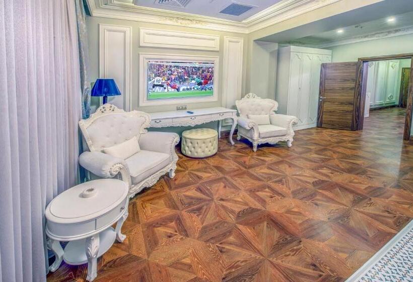سوئیت با تخت بزرگ, Babillon Hotel Spa & Restaurant
