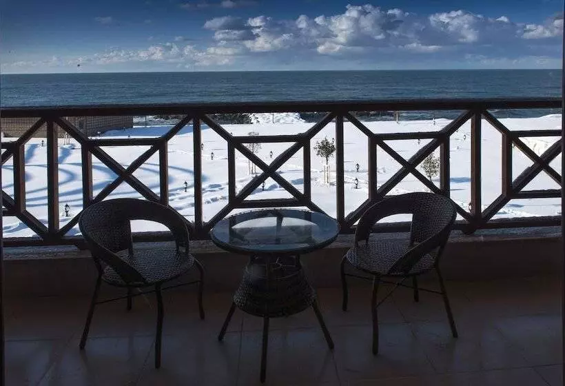 オーシャンビューデラックスルーム, Babillon Hotel Spa & Restaurant