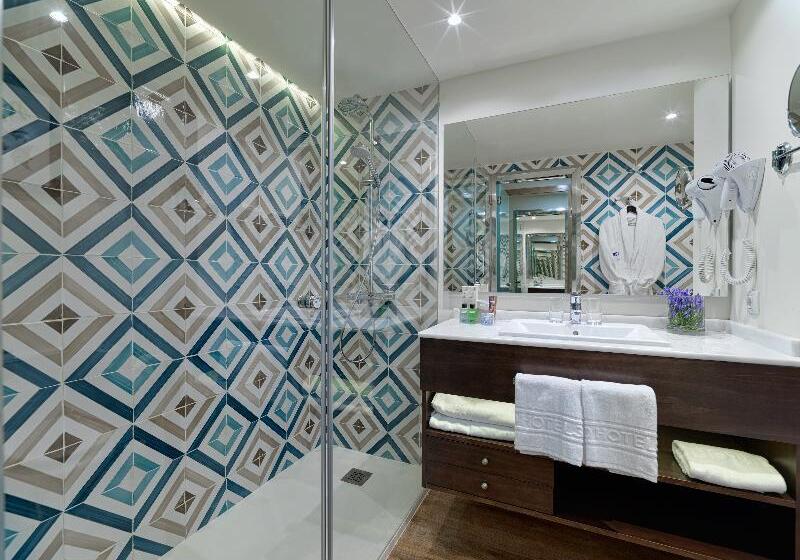 سوئیت با تخت بزرگ, Babillon Hotel Spa & Restaurant