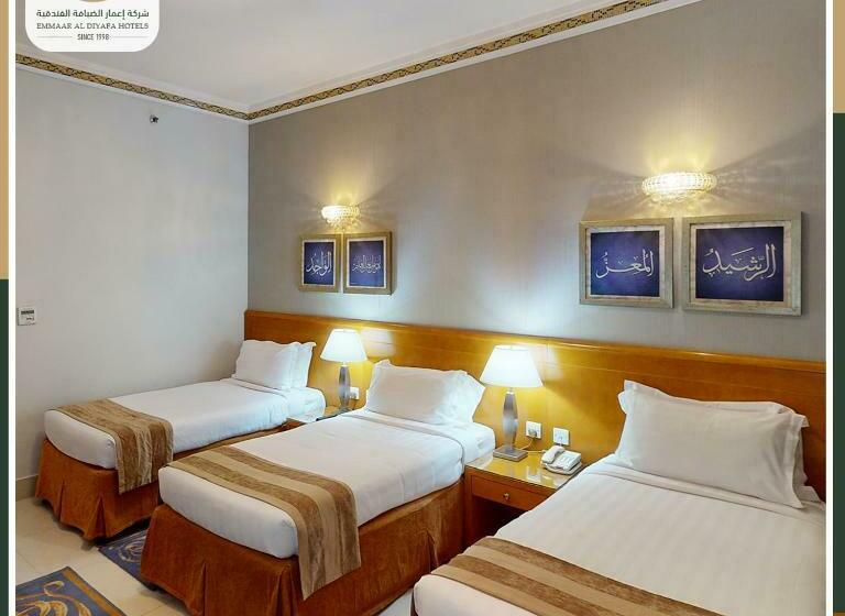 スタンダードトリプルルーム, Emaar Grand