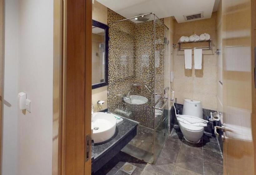 デラックススイート, Emaar Grand