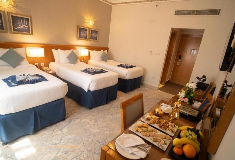 スタンダードトリプルルーム, Emaar Grand