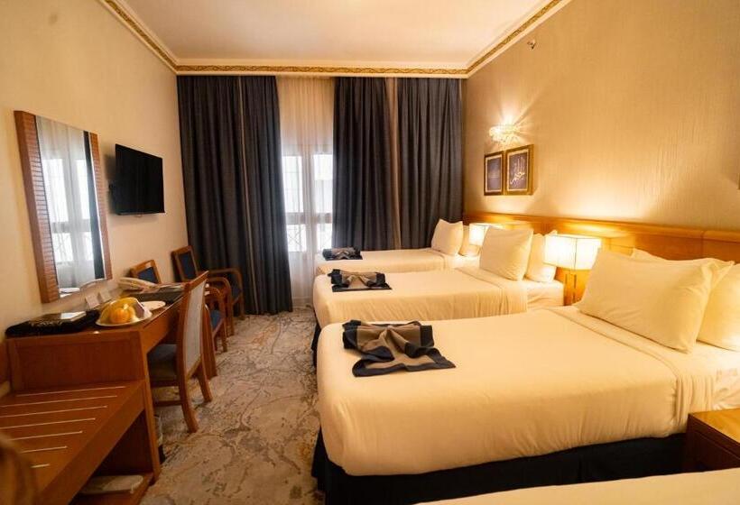 スタンダード4人部屋, Emaar Grand