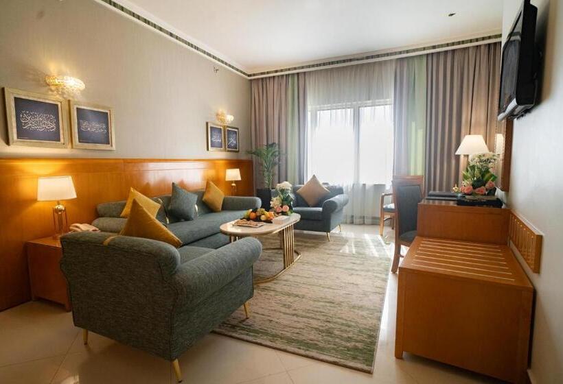 デラックススイート, Emaar Grand