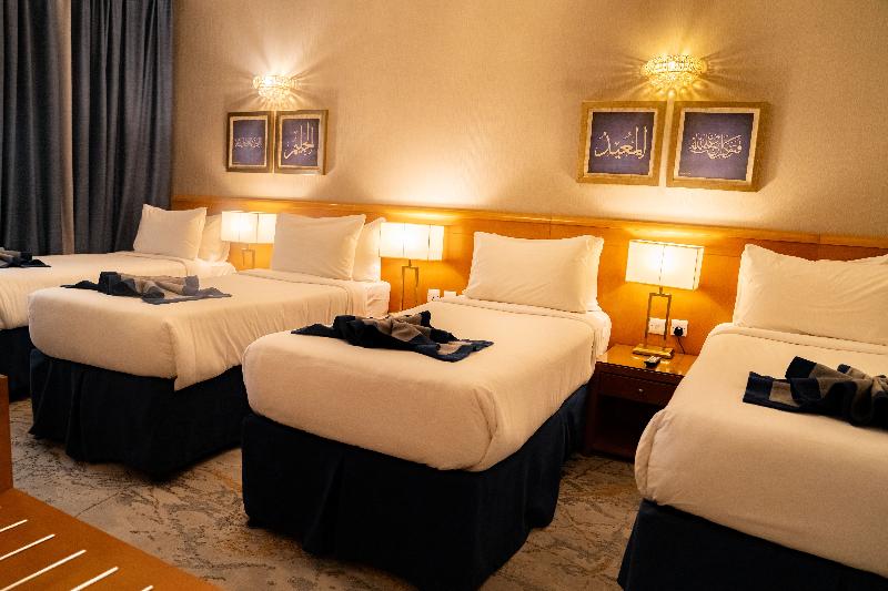 スタンダード4人部屋, Emaar Grand