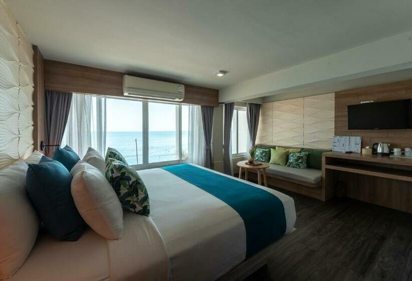 اتاق سوپریور با چشم‌انداز دریا, Maldives Beach Resort
