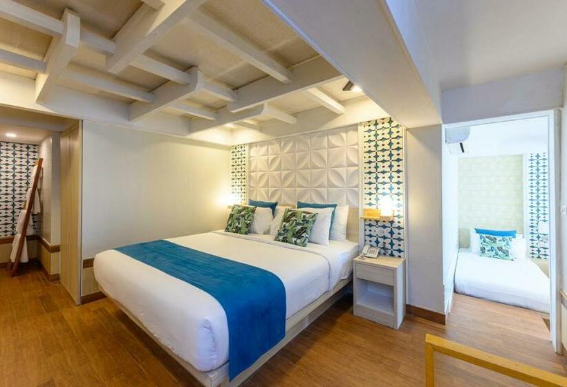 اتاق خانوادگی با چشم‌انداز دریا, Maldives Beach Resort