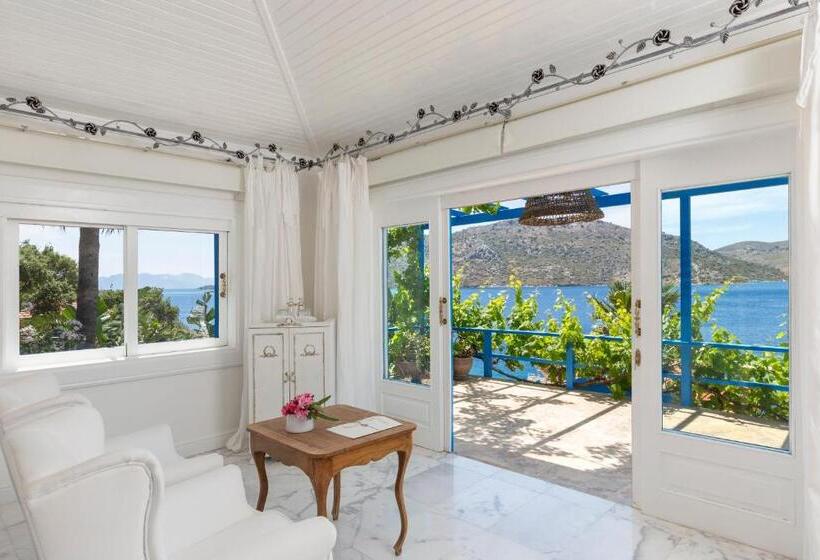 جناح, Sabrinas Haus   Adults Only