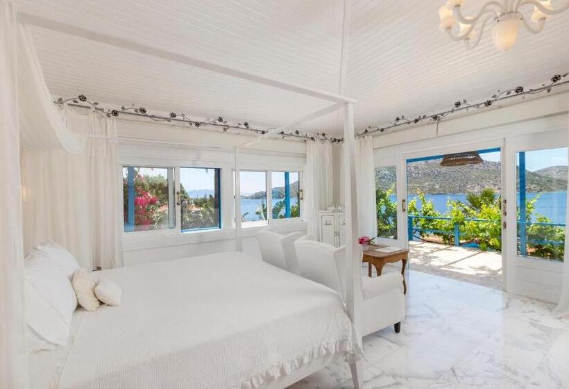 جناح, Sabrinas Haus   Adults Only