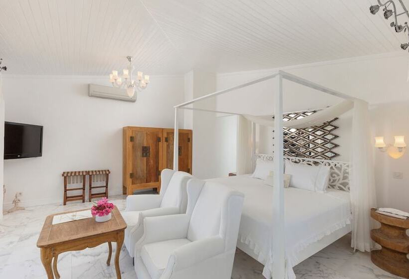 جناح, Sabrinas Haus   Adults Only