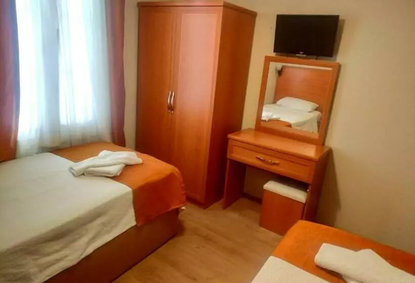 Standard-huone, Yalcin