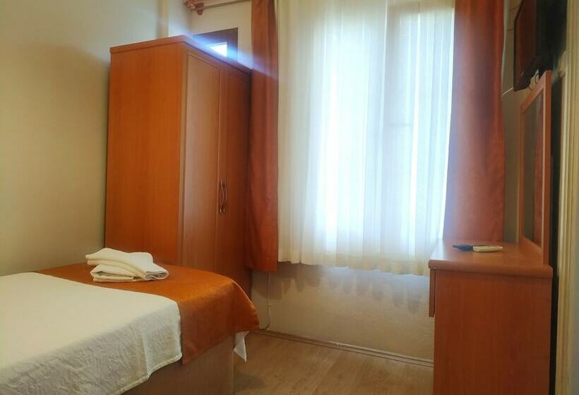 Quarto Estandar Individual, Yalcin