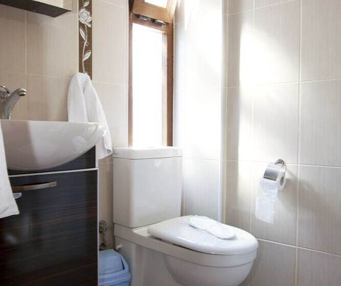 Quarto Triplo Estandar, Yalcin