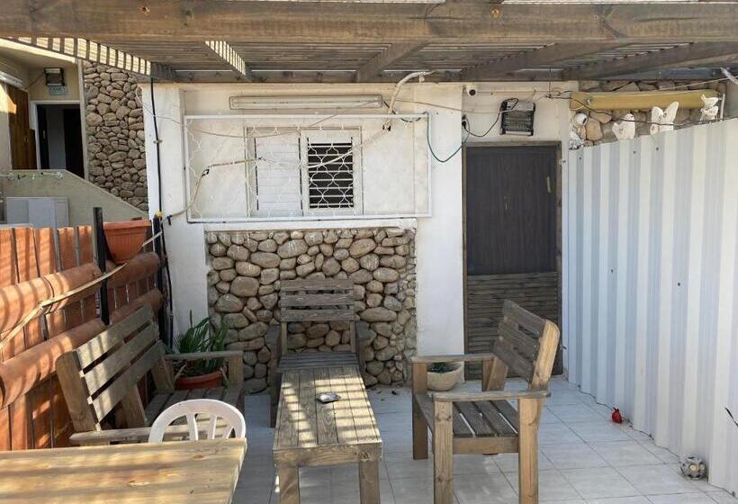 1-Schlafzimmer-Haus, Zimmer Dora