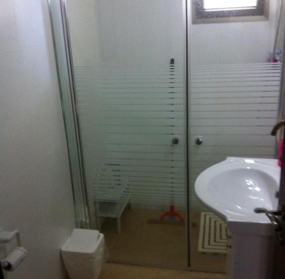 1 Schlafzimmer Familien Apartment, Zimmer Dora