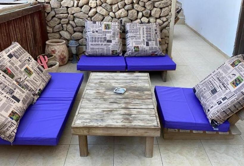 1 Schlafzimmer Familien Apartment, Zimmer Dora