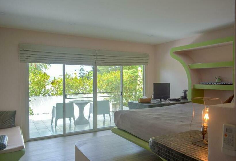 Номер Deluxe с Террасой, Le Divine Comedie Beach Resort