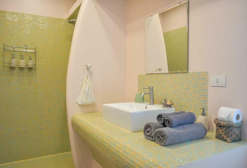 테라스 디럭스 룸, Le Divine Comedie Beach Resort