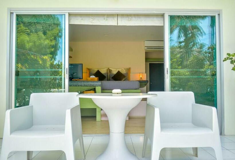 테라스 디럭스 룸, Le Divine Comedie Beach Resort