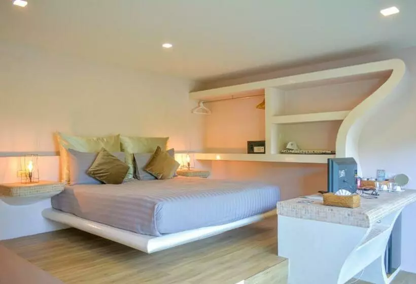 テラス付きデラックスルーム, Le Divine Comedie Beach Resort
