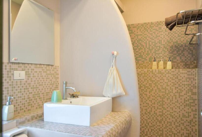 Номер Стандарт с Балконом, Le Divine Comedie Beach Resort
