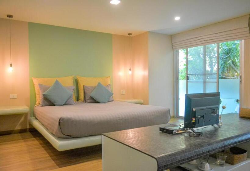 Бунгало Стандарт, Le Divine Comedie Beach Resort